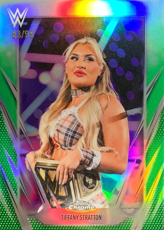 2026 Topps Chrome WWE #29 Green Refractor /99