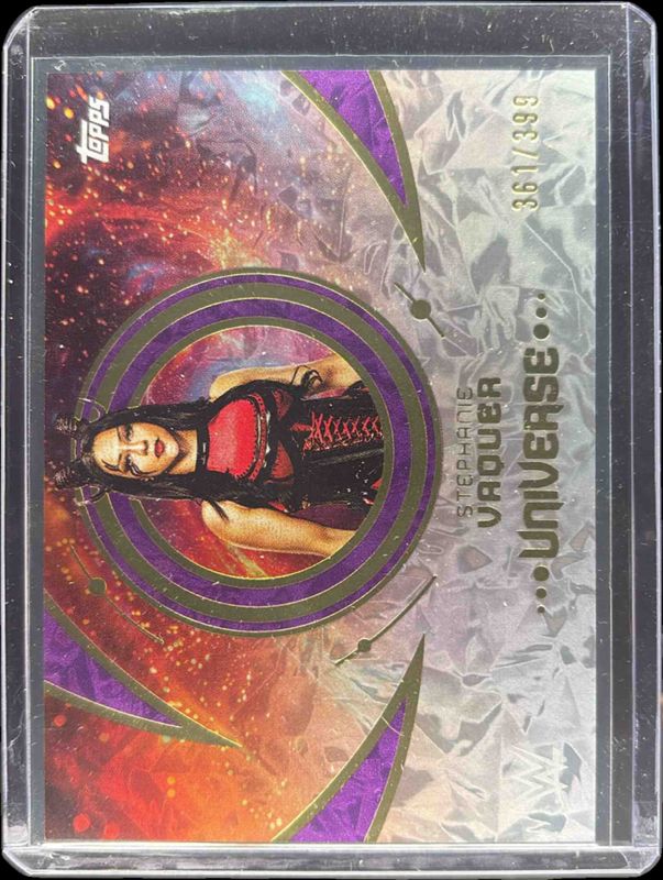 2025 Topps Universe WWE #117 Purple Glass /399