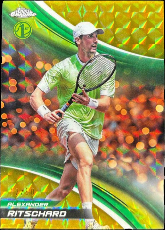 2025 Topps Chrome #135 Gold Geometric Refractor /50