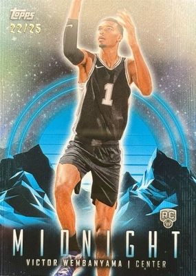 2023 Topps Midnight #50 Moonrise /25