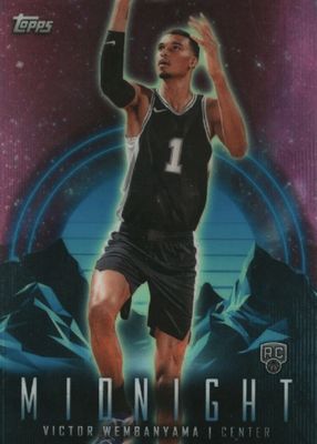 2023 Topps Midnight #50 Zodiac