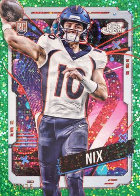 2024 Topps Chrome Cosmic #127 Green Space Dust Refractor /75