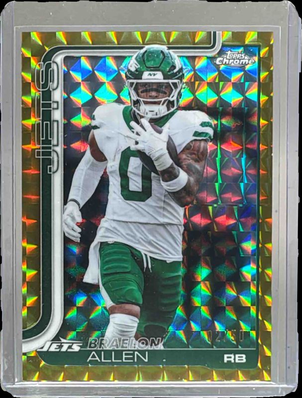 2025 Topps Chrome #240 Gold Geometric Refractor /50