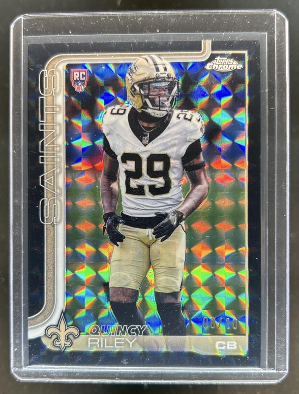 2025 Topps Chrome #369 Rookie - Black Geometric Refractor /10