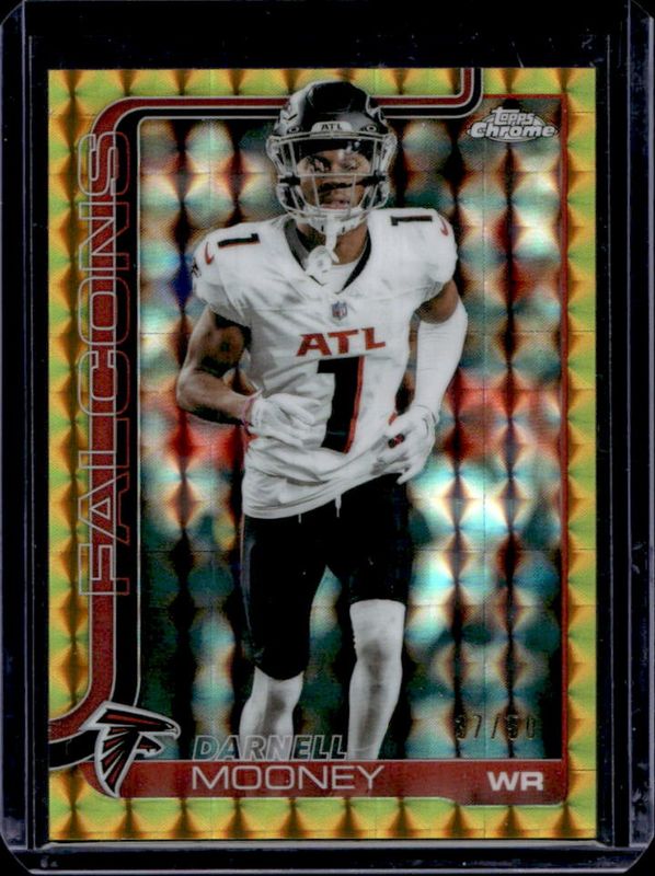 2025 Topps Chrome #11 Gold Geometric Refractor /50