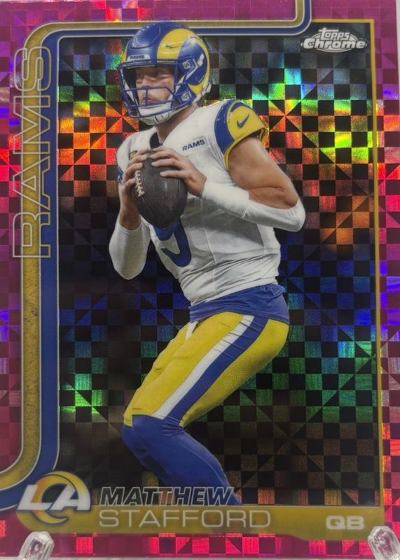 2025 Topps Chrome #169 Hot Pink X-Fractor