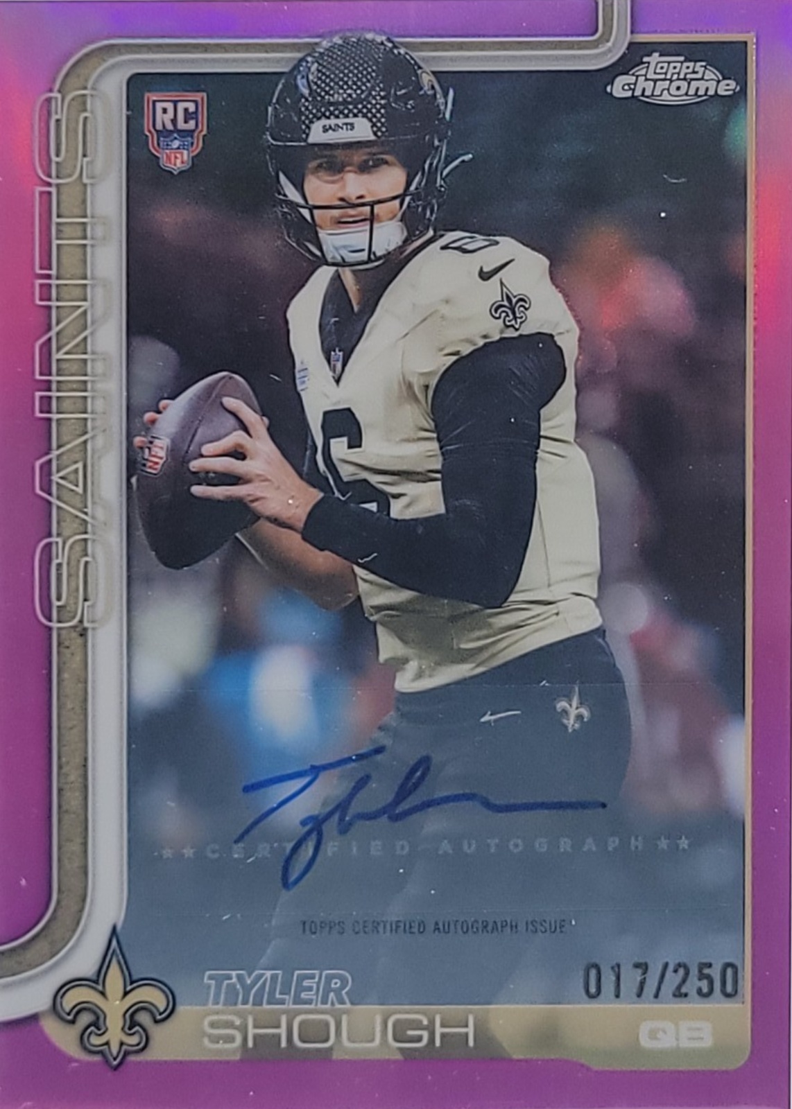 Tyler Shough 2025 Topps Chrome #RA-TYS Rookie Autographs - Pink