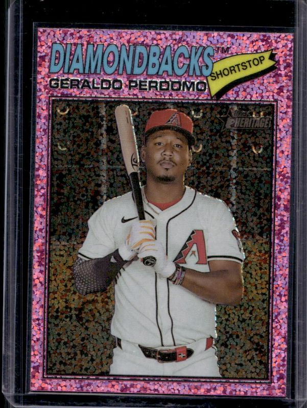 2026 Topps Heritage #216 Chrome - Pink Sparkle Refractor