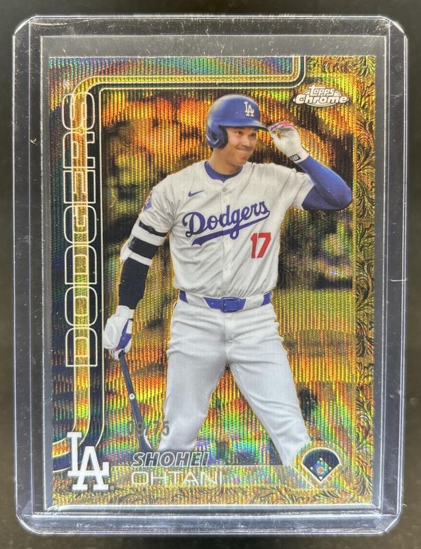 Shohei Ohtani 2025 Topps Gilded Collection #68 Chrome Gold - Gold