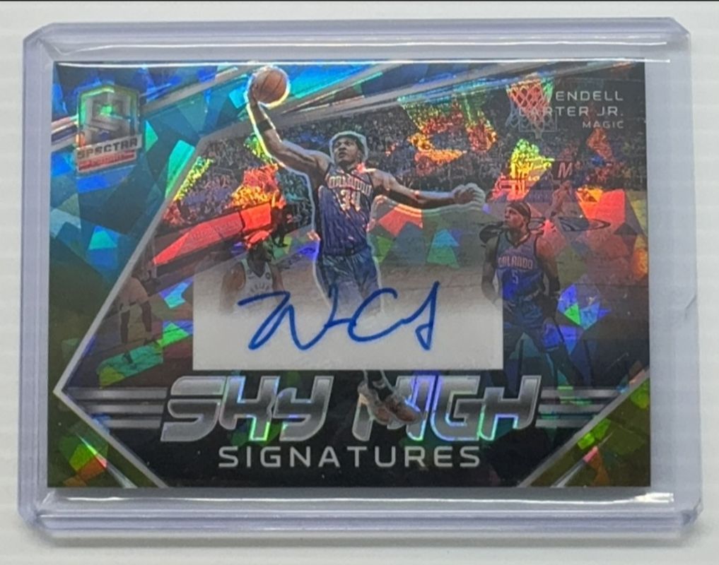 Wendell Carter Jr. 2022 Spectra #SKY-WCJ Sky High Signatures - Astral /49 RAW