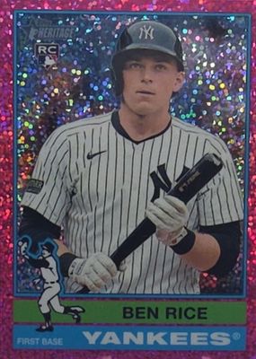 2025 Topps Heritage #406 Chrome - Pink Sparkle Refractor