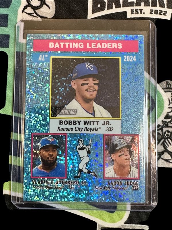 Vladimir Guerrero Jr. 2025 Topps Heritage #192 Chrome - Aqua Sparkle Refractor RAW