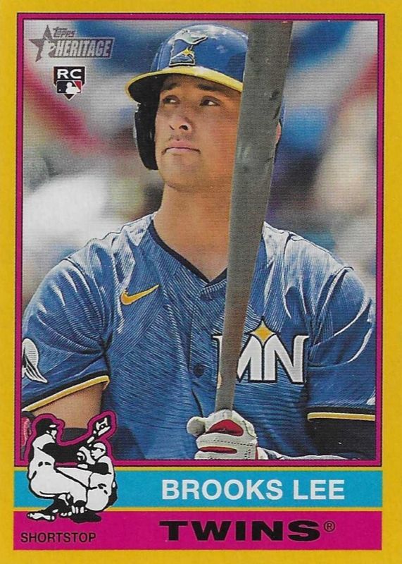 Brooks Lee 2025 Topps Heritage #63 Dark Yellow Border Rookie RAW