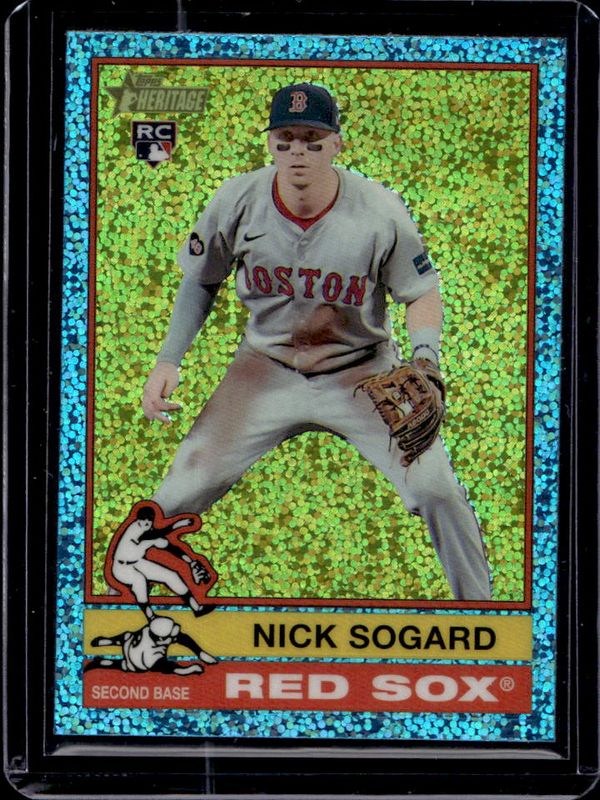 2025 Topps Heritage #133 Chrome - Aqua Sparkle Refractor