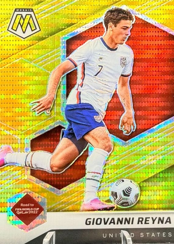 2021 Mosaic Road to FIFA World Cup #104 Gold Pulsar