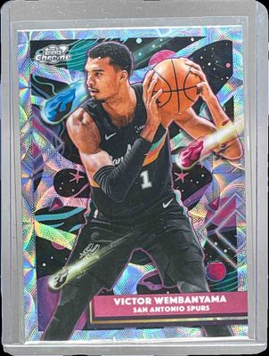 2025 Topps Chrome Cosmic #149 Nucleus Refractor