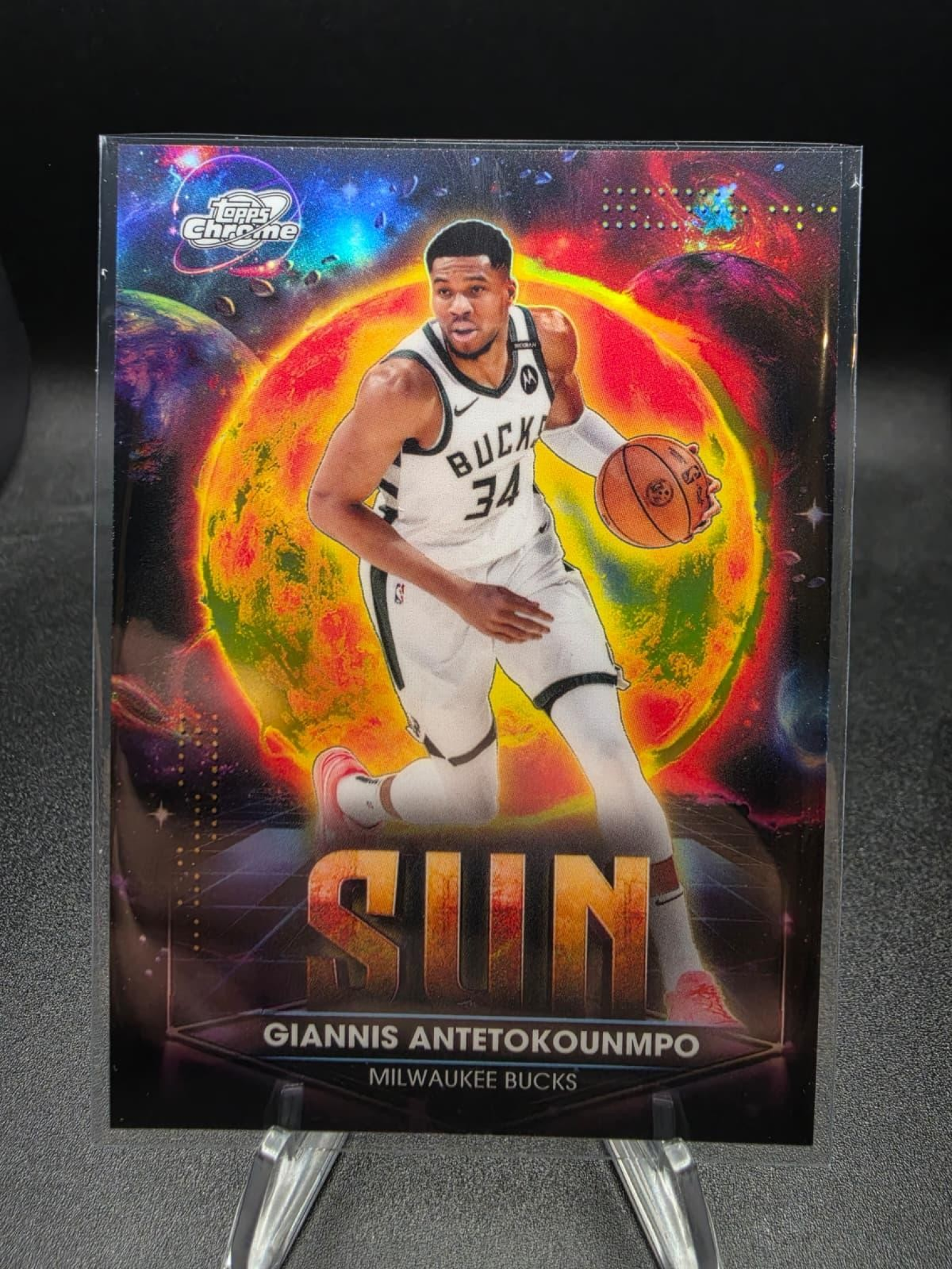 Giannis Antetokounmpo 2025 Topps Chrome Cosmic #PPS-4 Planetary