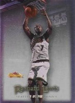 2000 Fleer Showcase #37 Base /1500