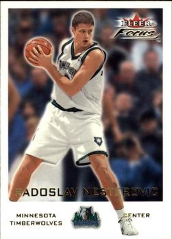 2000 Fleer Focus #78 Base /3999