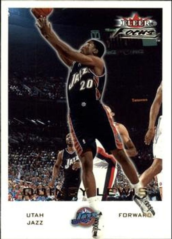 2000 Fleer Focus #52 Base /3999