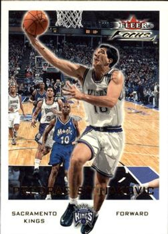 2000 Fleer Focus #53 Base /3999
