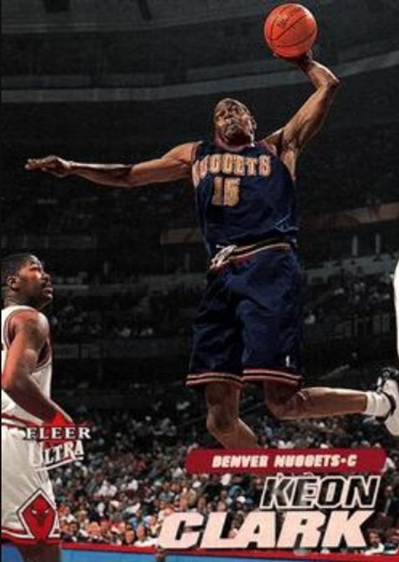 2000 Fleer Ultra #84 Base