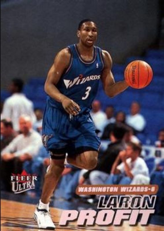 2000 Fleer Ultra #82 Base