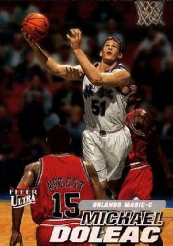 2000 Fleer Ultra #95 Base