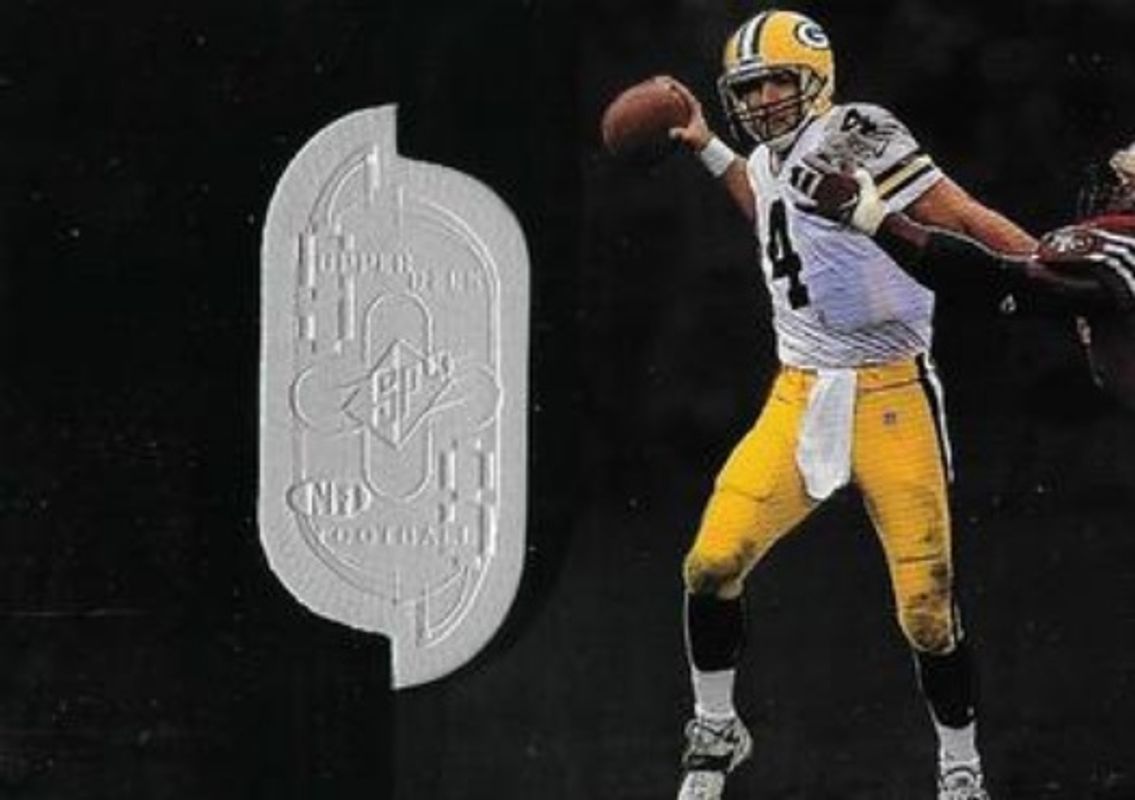 Brett Favre 1998 SPx Finite #224 Base /7200 RAW