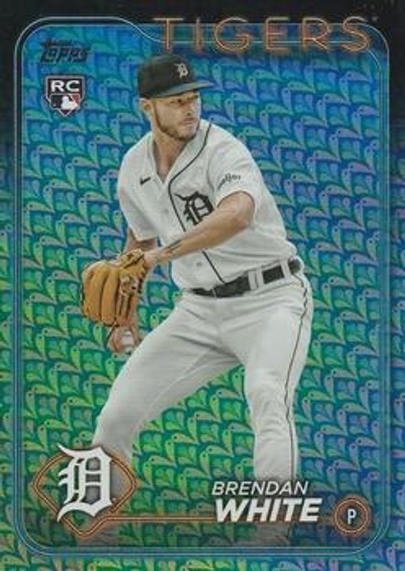 2024 Topps #8 Holiday