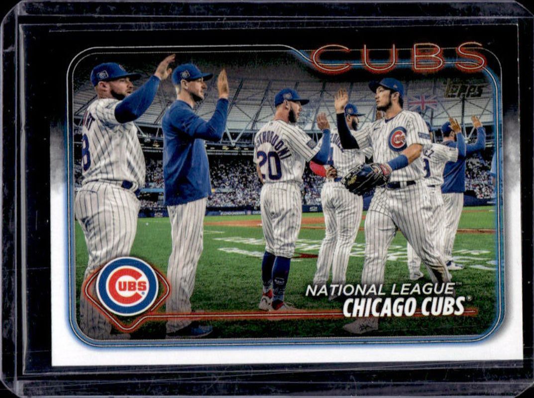 2024 Topps #165 Golden Mirror Image Variation /(SSP)