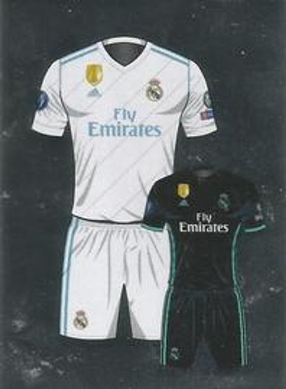 2017 Topps UEFA Champions League Stickers #4 Base