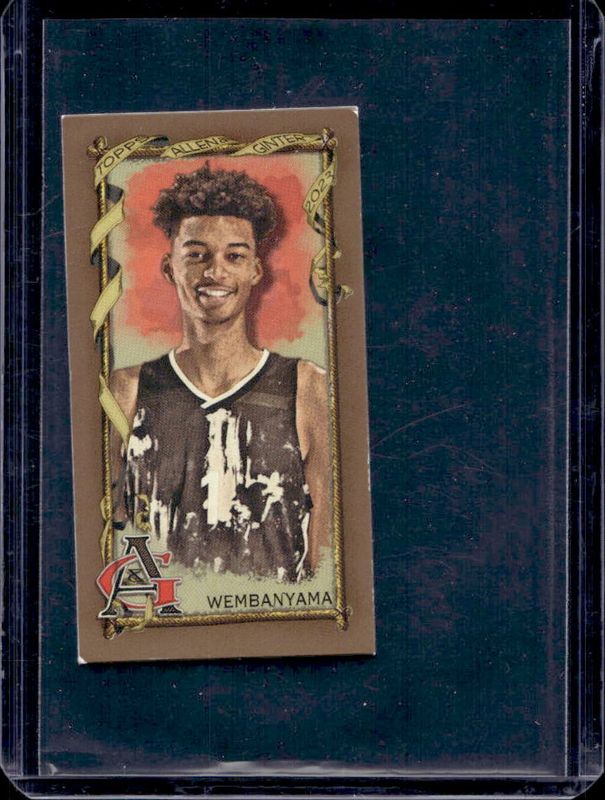 Victor Wembanyama - Topps Allen Ginter Mini Gold Border 271