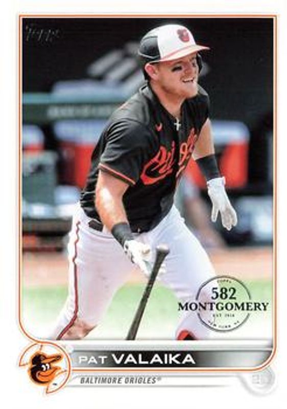 2022 Topps #575 582 Montgomery