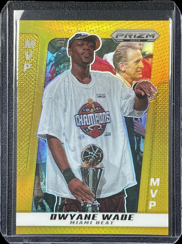 Dwyane Wade 2024 Prizm Deca #299 Gold /10 RAW