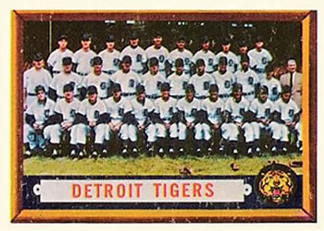 1957 Topps #198 Base