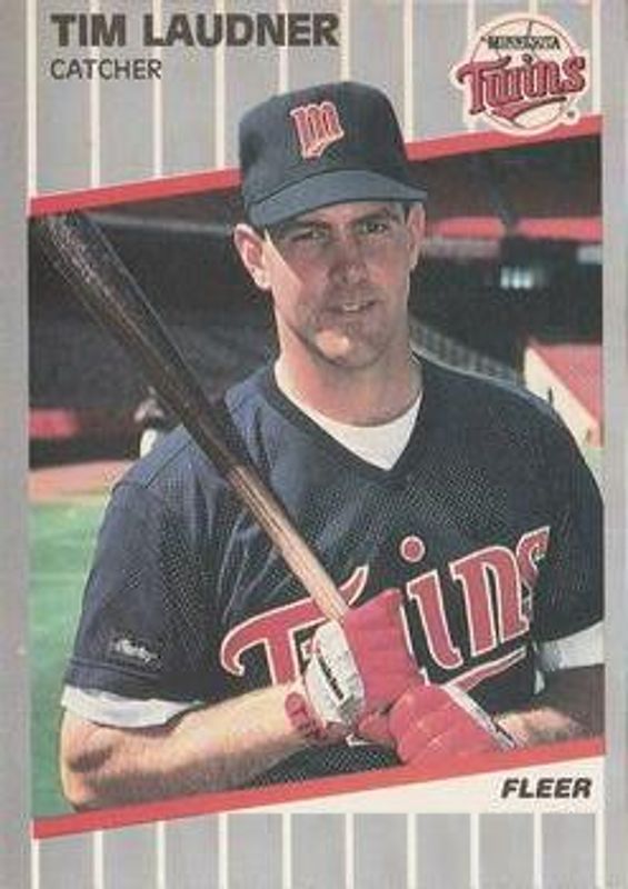 1989 Fleer #118 Base