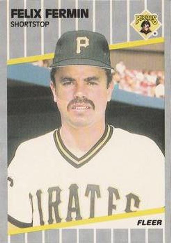 1989 Fleer #208 Base