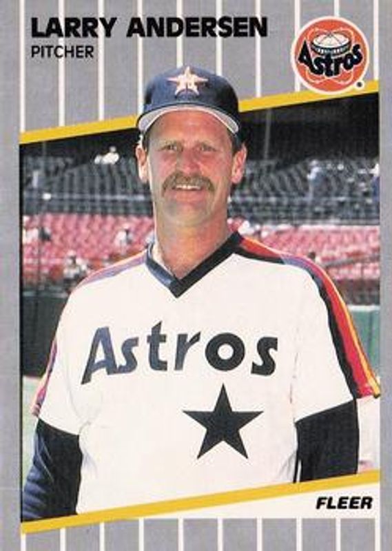1989 Fleer #349 Base