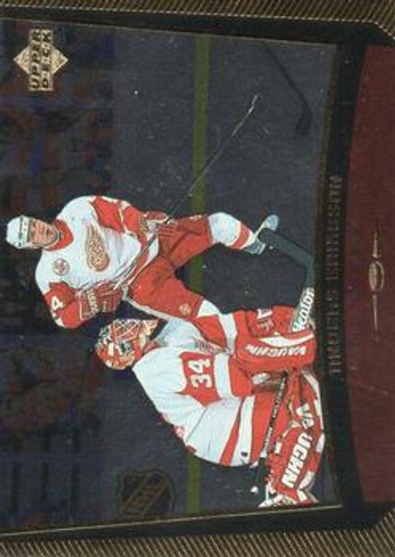 1998 Upper Deck Gold Reserve #88 Base