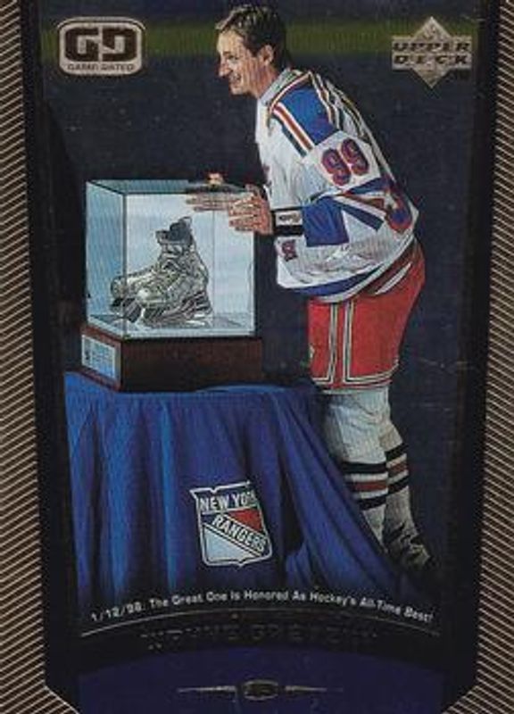 Wayne Gretzky 1998 Upper Deck Gold Reserve #135 Base RAW