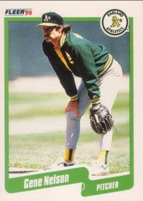 1990 Fleer #17 Base