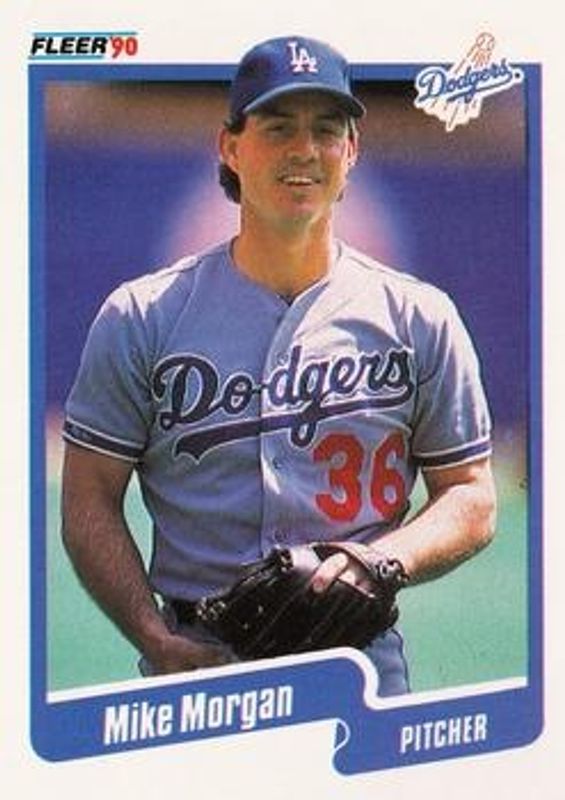 1990 Fleer #403 Base