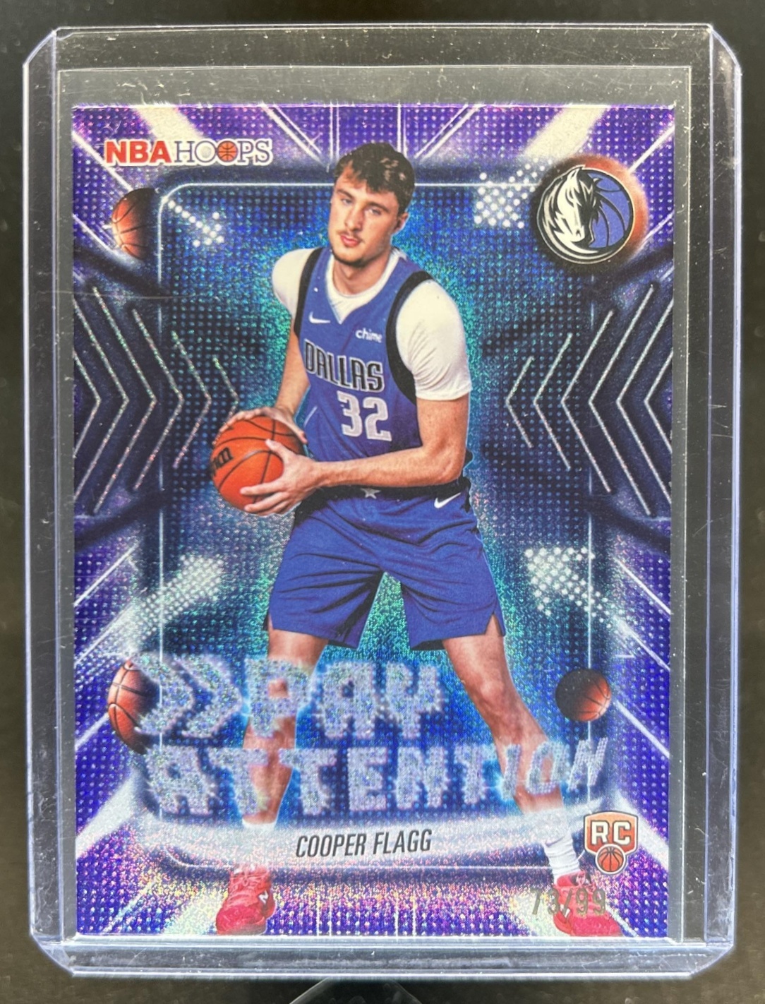 Cooper Flagg 2025 Topps Hoops #PA-16 Pay Attention - Pixel Burst