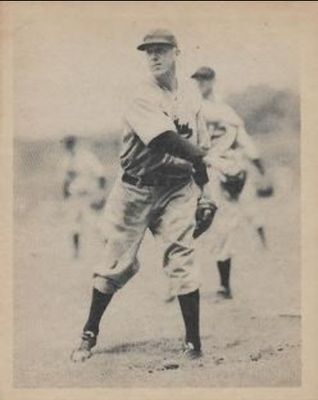 1939 Play Ball #28 Base