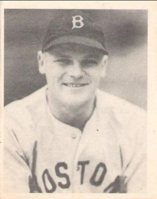 1939 Play Ball #107 Base