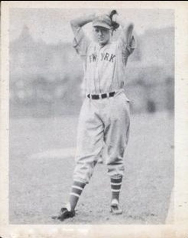 1939 Play Ball #24b Base