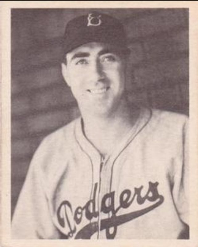 1939 Play Ball #111a Base