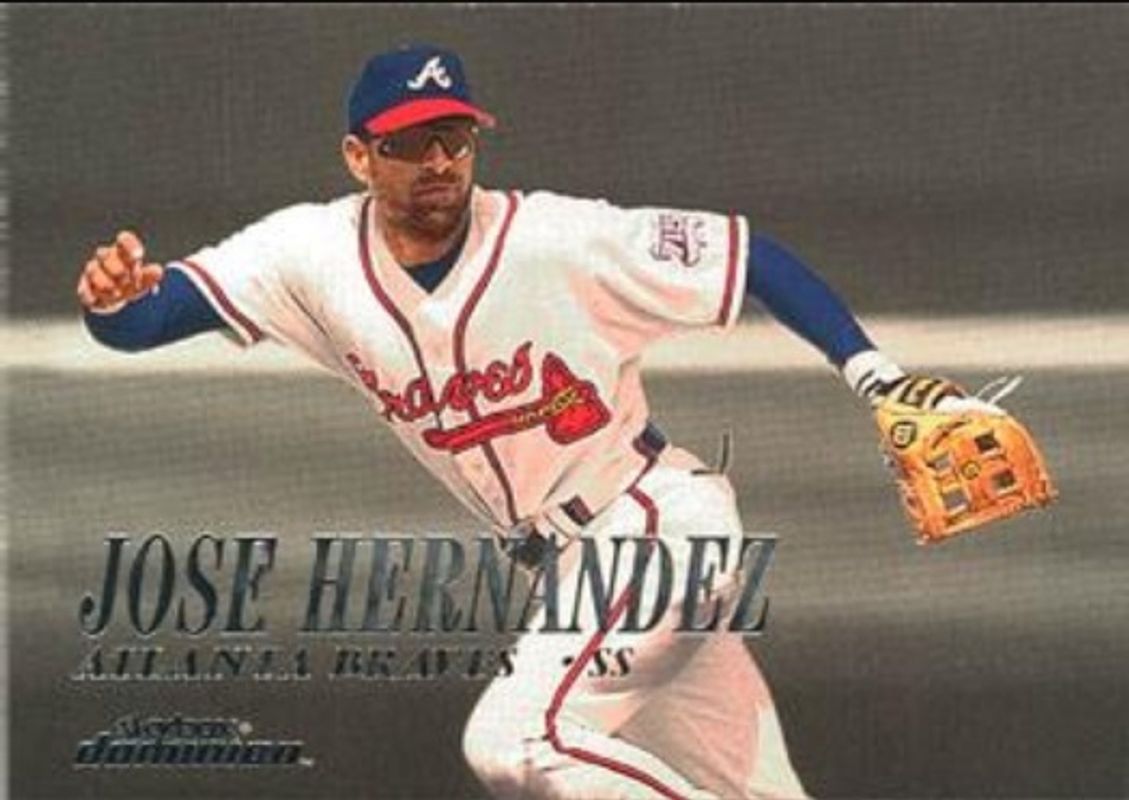 2000 Skybox Dominion #32 Base