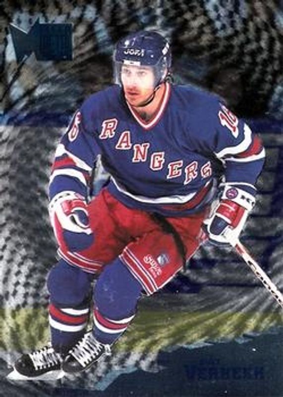 1995 Fleer Metal #101 Base